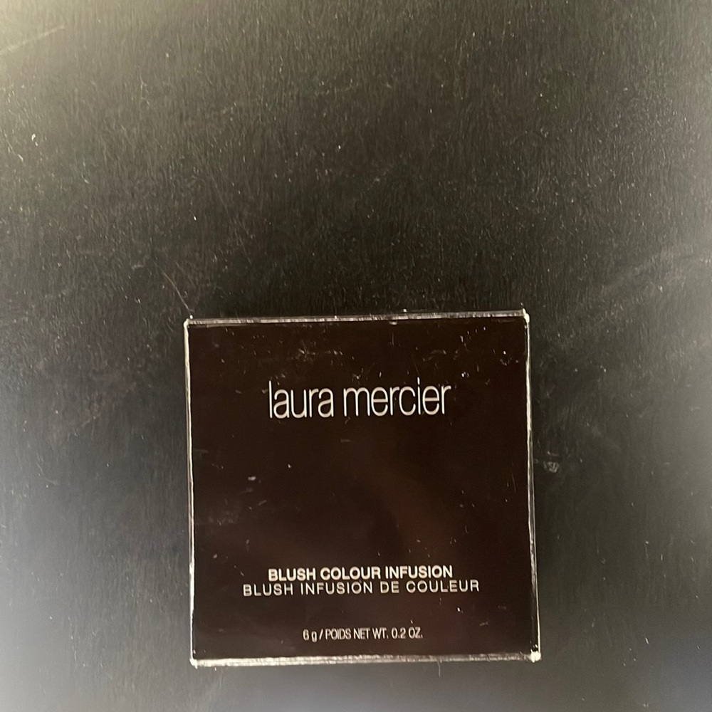 laura’s mercier blush